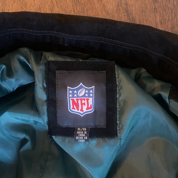 Green Bay Packer leather and felt vintage varsity jacket with satin lining - Picture 3 of 4
